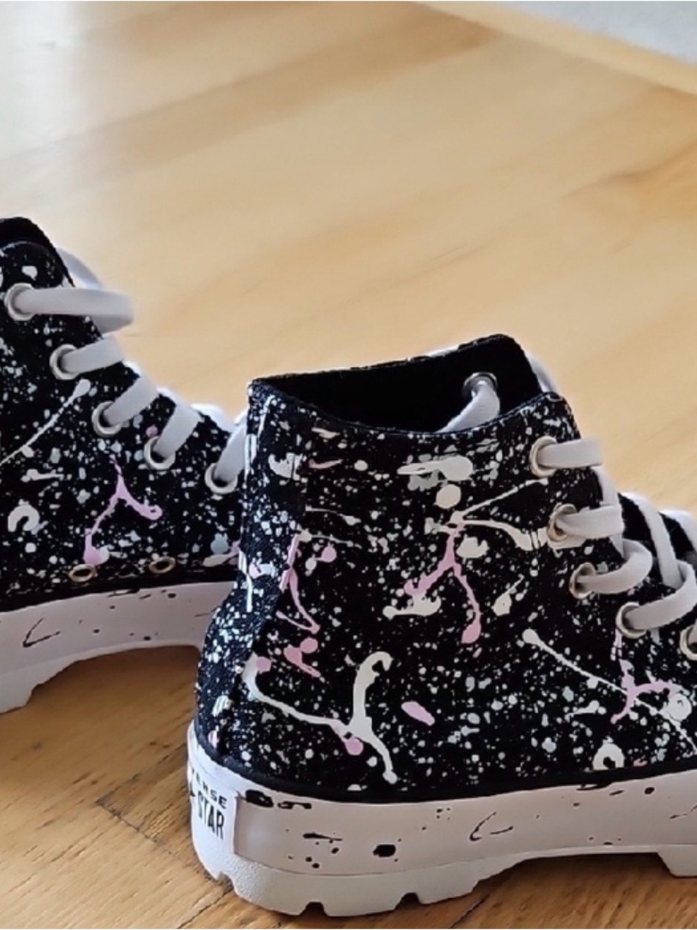 Converse Black Lugz style High-Tops w/ Pink & White Paint Splatter sz W8 - Picture 4 of 5